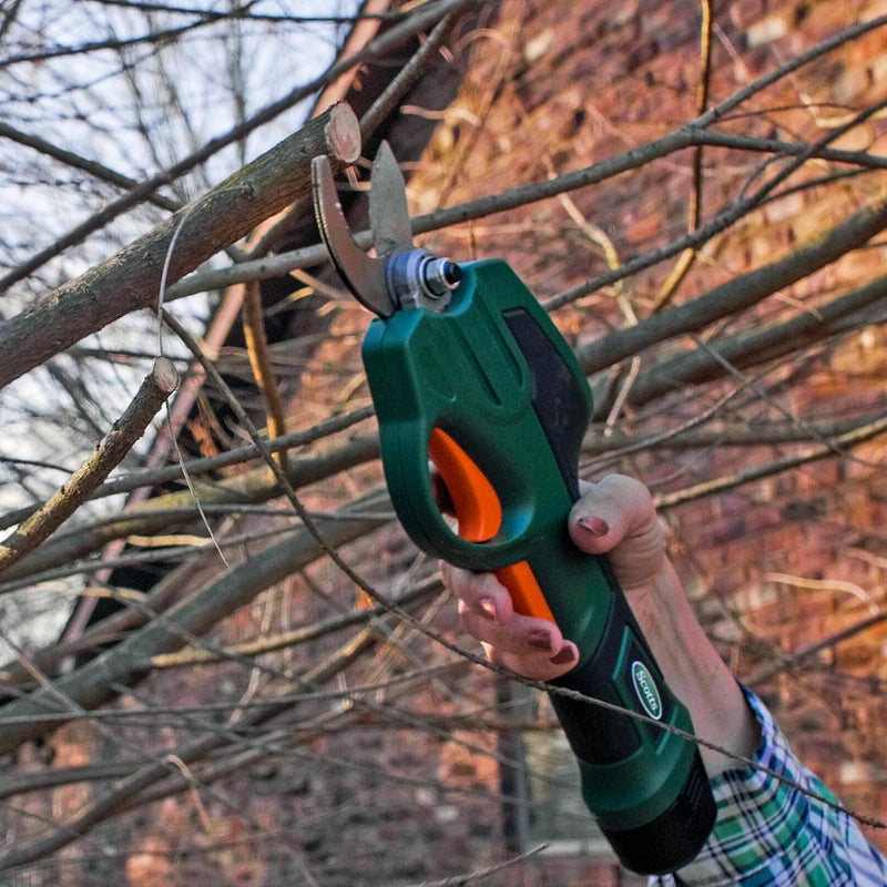 Scotts Outdoor Power Tools PR17215S 7.2-Volt Lithium-Ion Cordless Rechargeable Power Pruner, Green - Image 4